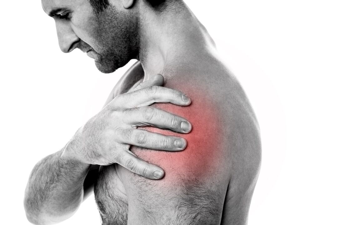 Douleur dans l'articulation de l'épaule et son traitement avec du gel hondroine